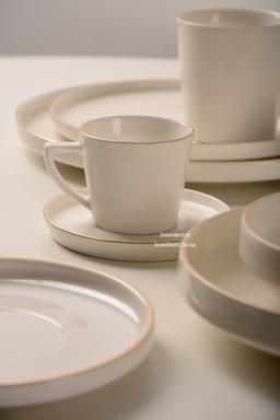 Столовий  сервіз  Limited Edition ARIA GOLD 24 предметів (LE0624AG)