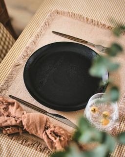 Тарілка обідня Luminarc Diana Black, 25 см V0121